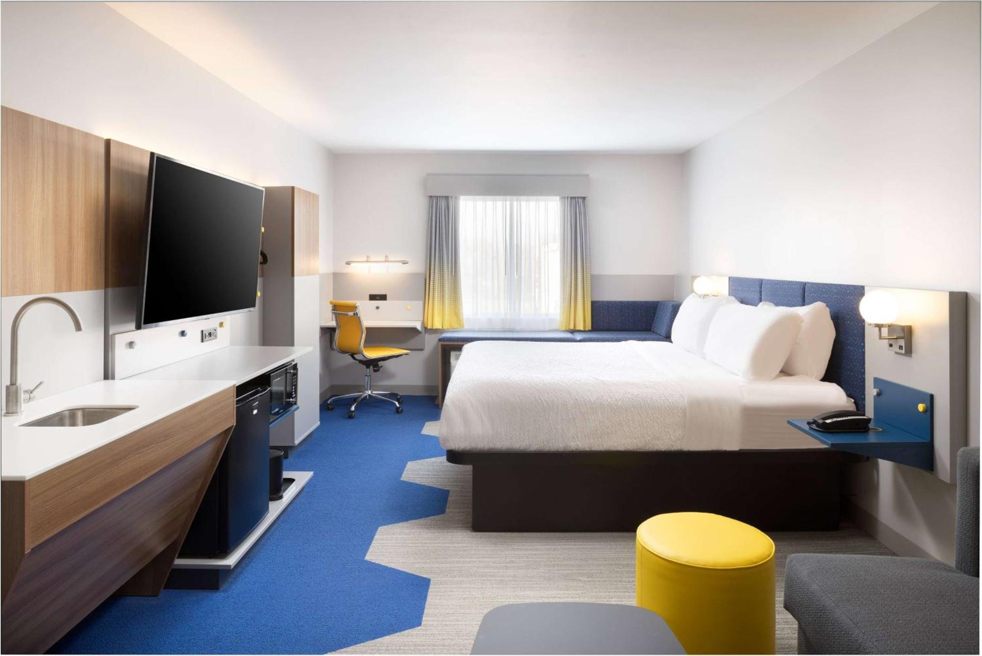 Microtel Inn & Suites By Wyndham Macedon エクステリア 写真
